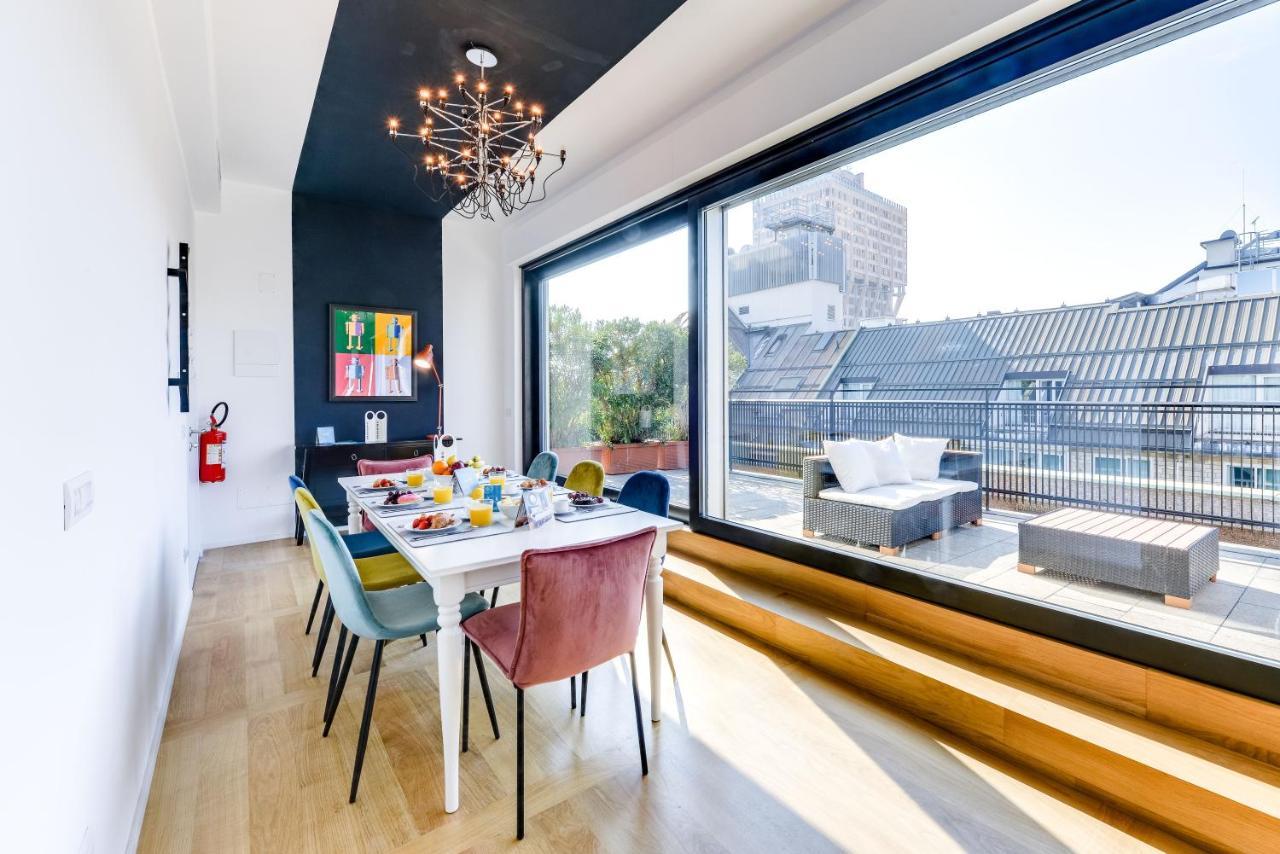 Sweett - Duomo View Apartment Milan Bagian luar foto