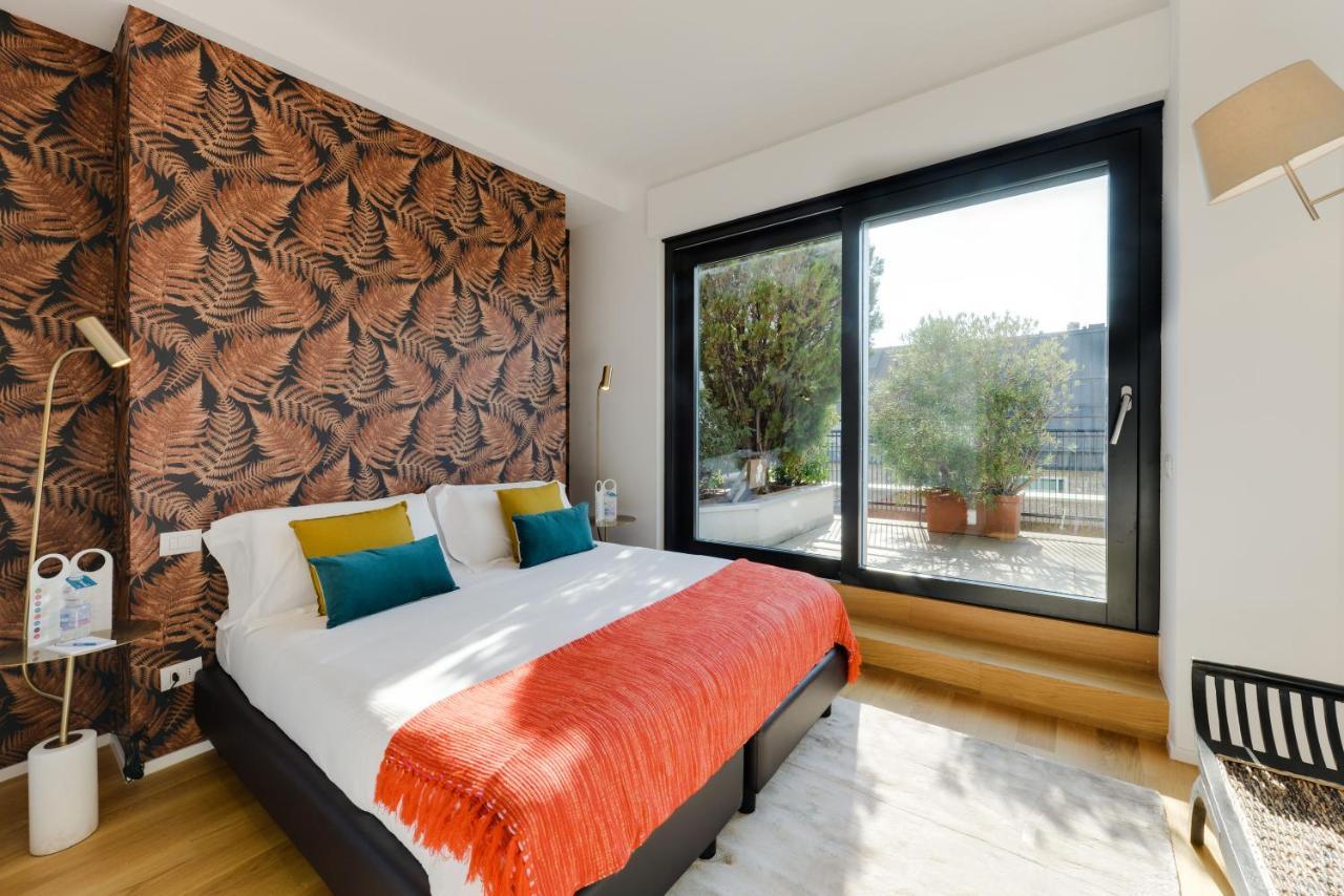 Sweett - Duomo View Apartment Milan Bagian luar foto